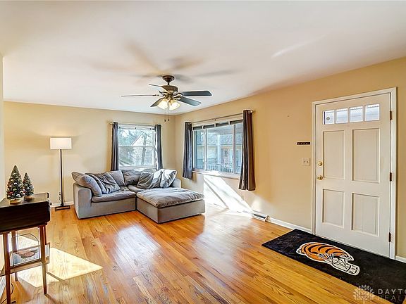 4th image of 3301 Harwinton Ln
