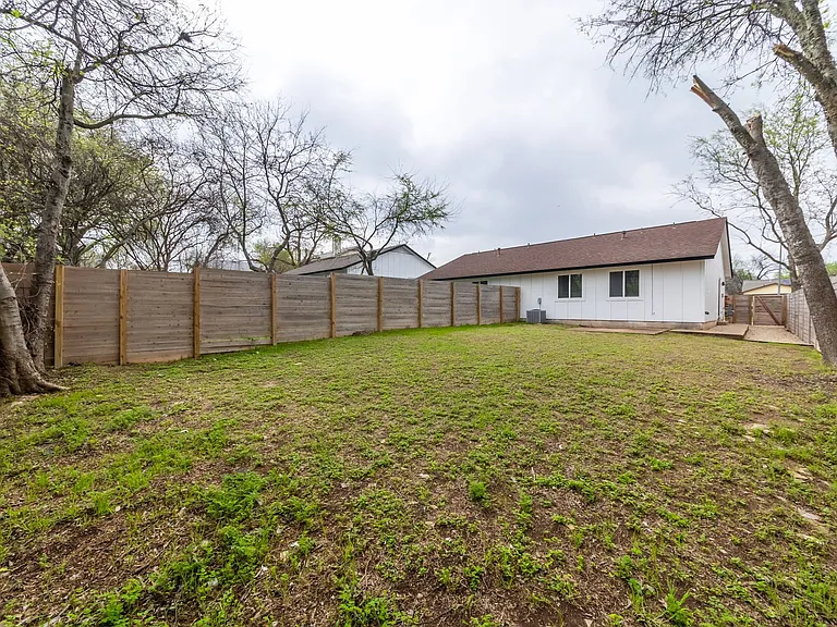 1205 Dobie Dr #A — Photo 14