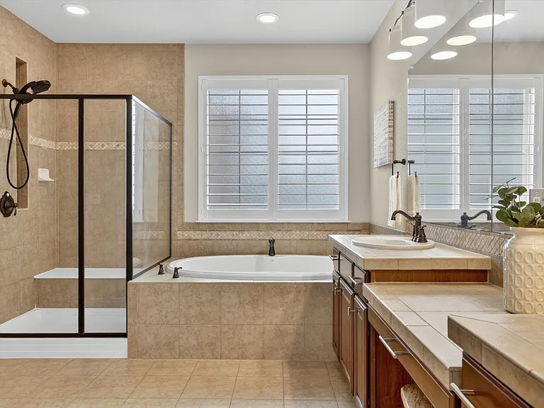 10126 Ridgegate Cir — Photo 22