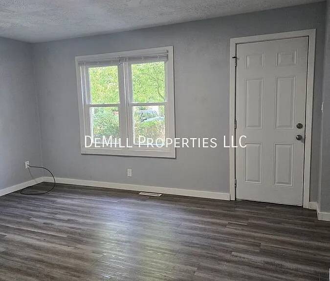 1340 N Wabash Ave — Photo 3