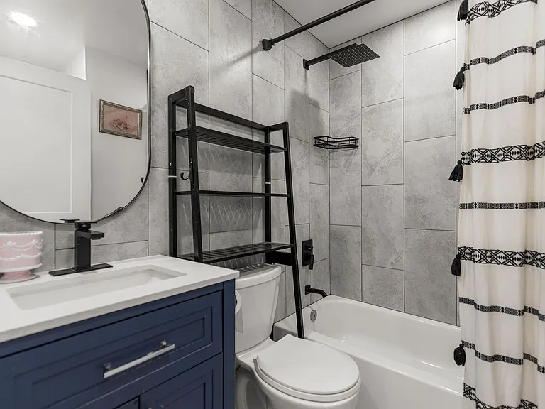 20 Virginia Dr — Photo 17