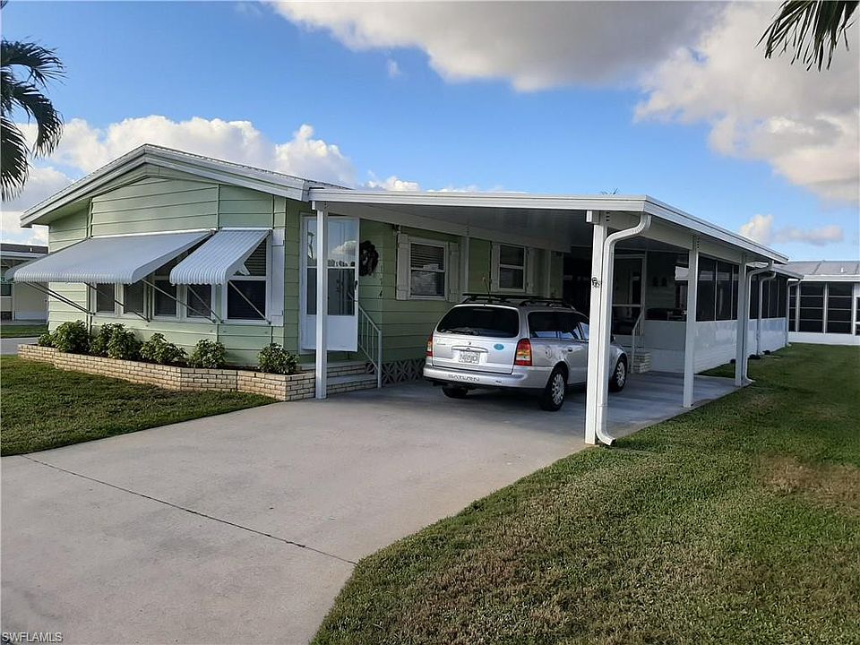 1st image of 174 Queen Palm Dr #174
