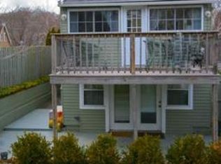 2 Old County Rd, Rockport, MA 01966