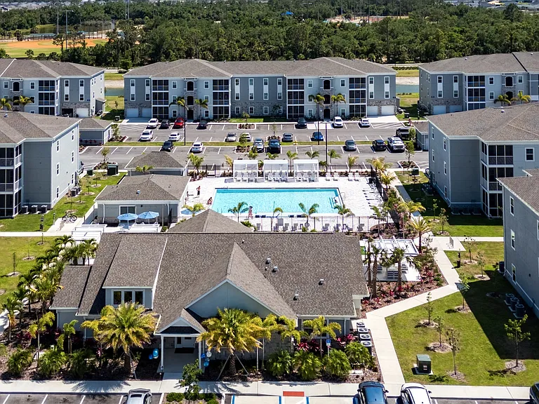Swiftwater Apartments — Photo 46