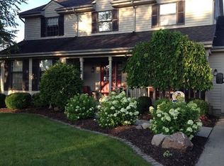 1528 Timberlake Trl, Fort Wayne, IN 46804