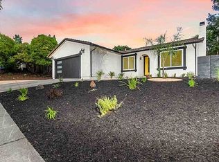 1089 Tamarisk Dr, Napa, CA 94559