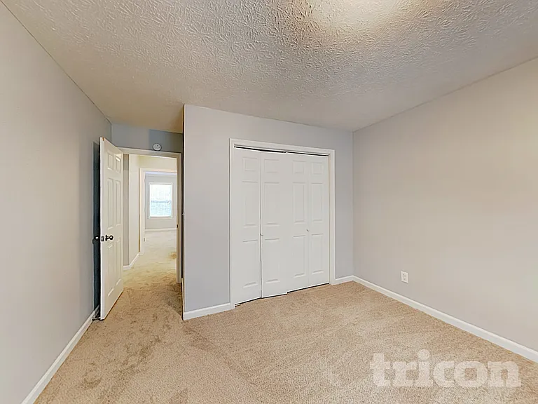152 Hartwood Dr — Photo 12