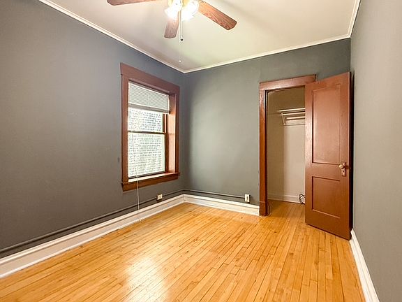 5th image of 2516 W Hutchinson St #1