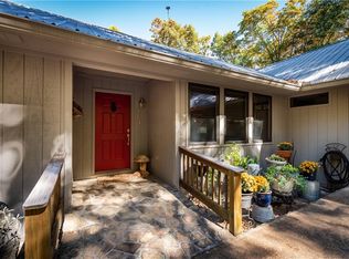 374 High Cliff Rd, Jasper, GA 30143