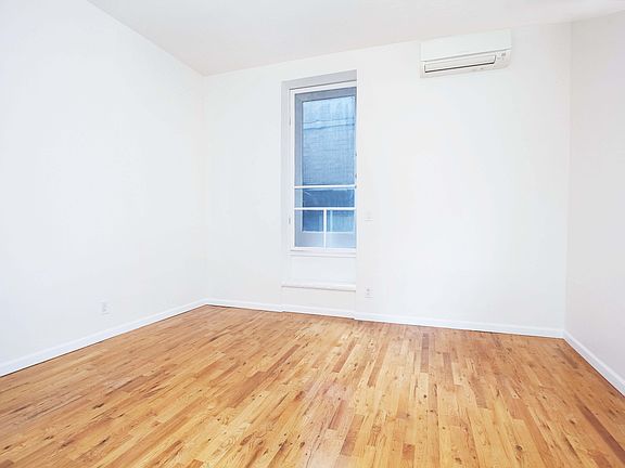 4th image of 182 Lexington Ave Frnt 1