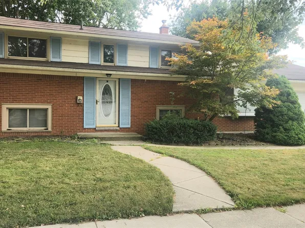 31873 Lafler Dr, Rockwood, MI 48173