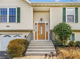 903 Winding Way, Mount Airy, MD 21771