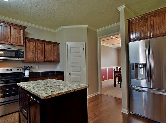 2nd image of 56 Katie Dr
