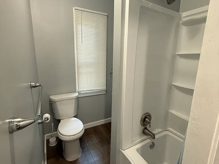 266 Forster St #2 — Photo 6