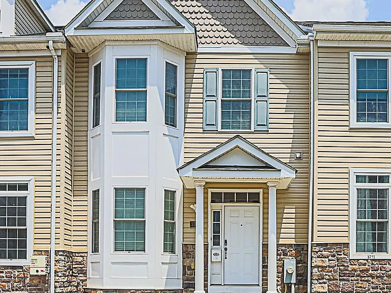 3709 Fords Ln — Photo 1