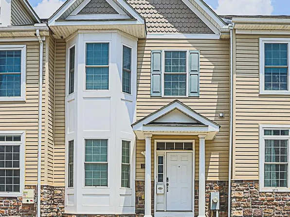 3709 Fords Ln, Baltimore, MD 21215