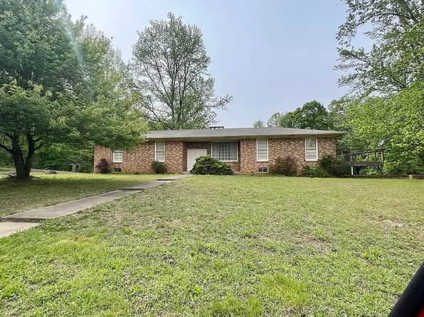 535 Crownover Rd, Lexington, TN 38351