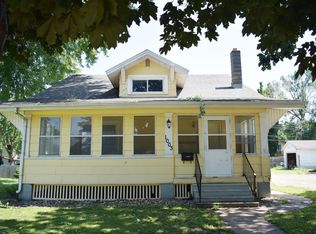1003 S Elm Ave, Owatonna, MN 55060