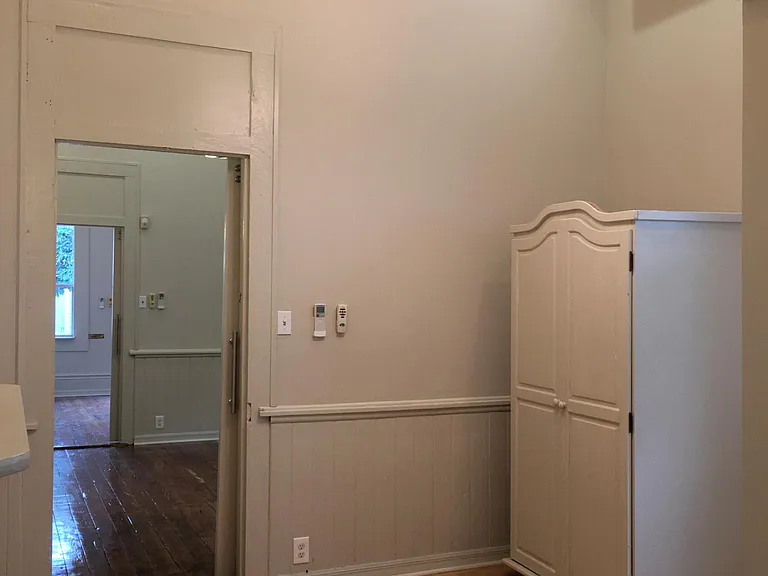 4907 Coliseum St — Photo 5