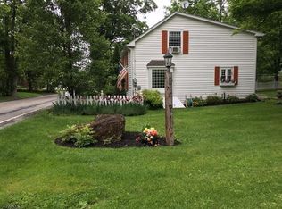 10 Beaver Run Rd, Lafayette, NJ 07848