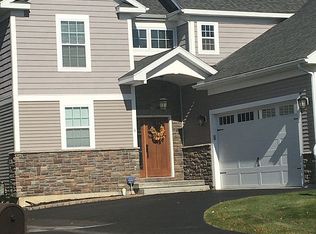 4 Vista Ct, Clifton Park, NY 12065