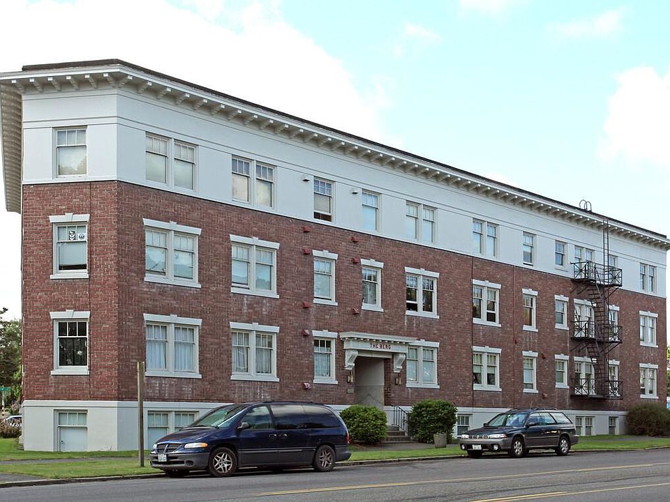 1st image of 1304 Division Ave #204