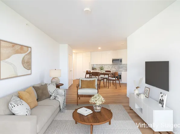 987 Queen St #1113, Honolulu, HI 96814
