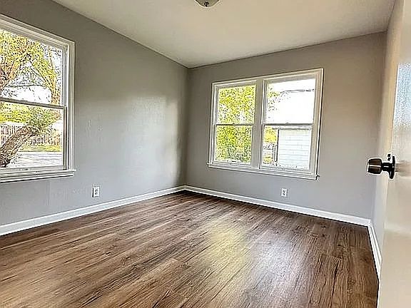 5th image of 394 ANTON DR