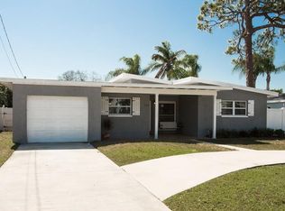 116 Sunlit Cove Dr NE, Saint Petersburg, FL 33702