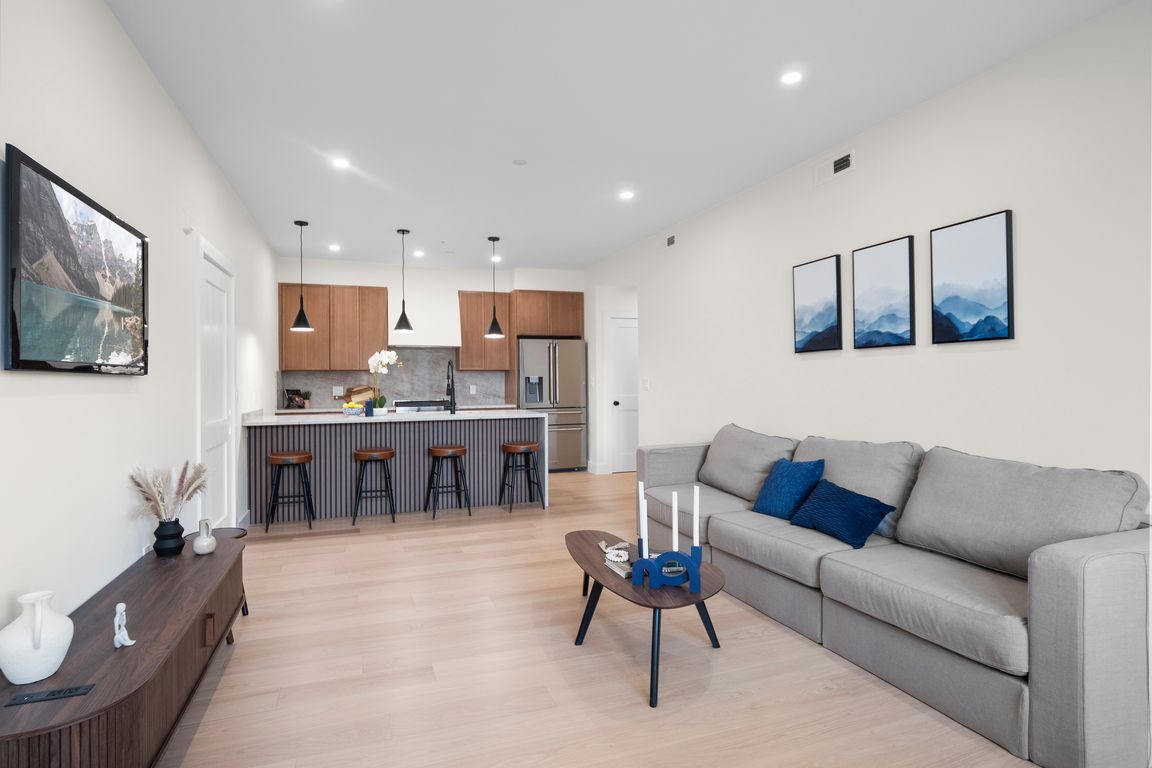 next background image