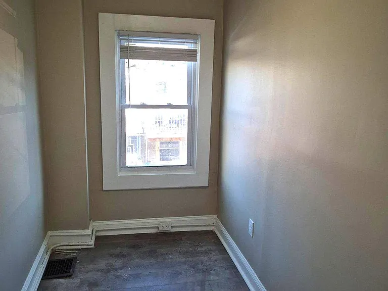 707 N Duncan St — Photo 14