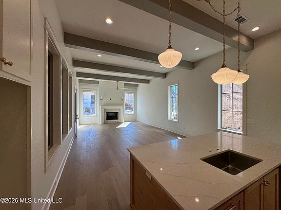 5th image of 130 Water St