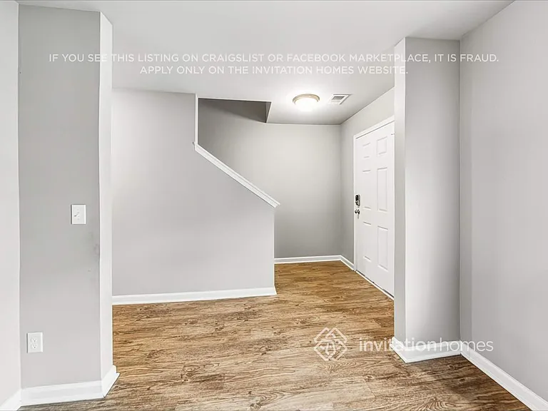 313 Indian Lake Trl — Photo 7
