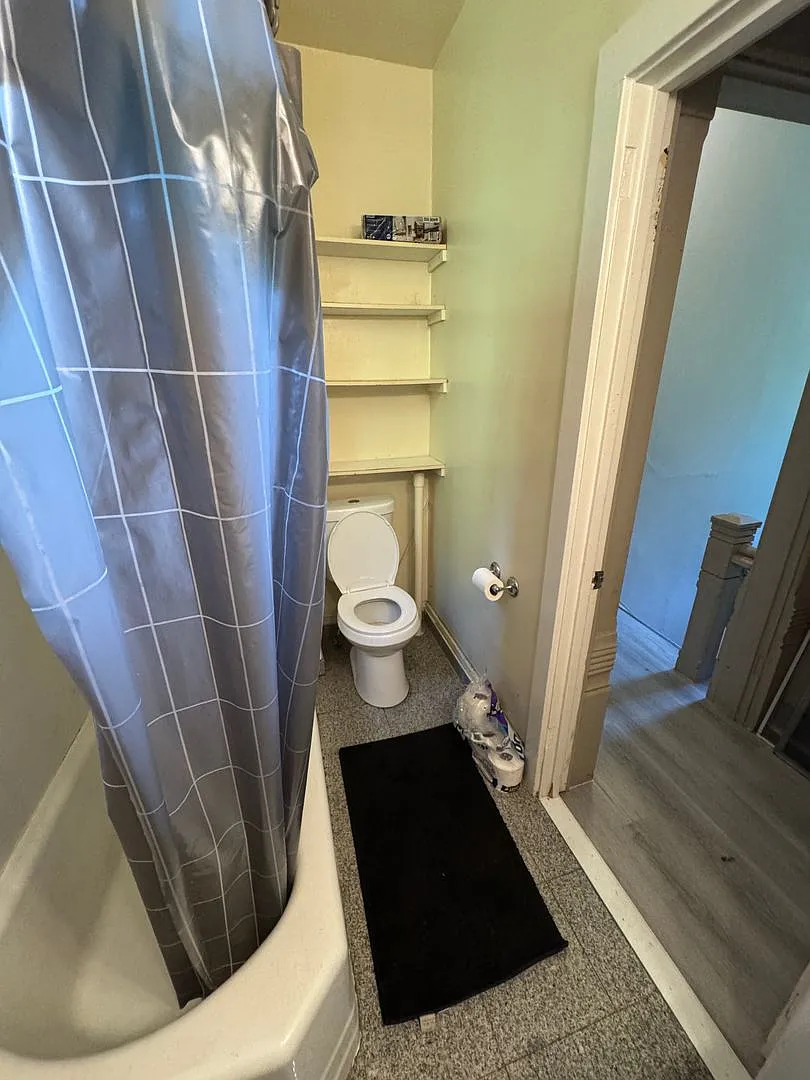 254 W Elm St Kent Oh 44240 Mfh7 .Mm .T2 — Photo 4