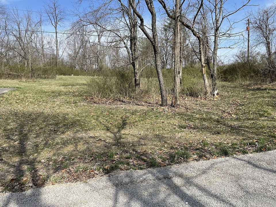 2nd image of 7630 Edria Ln