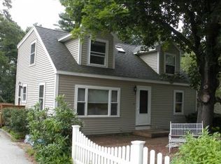 8 Stevens Ave, Merrimack, NH 03054