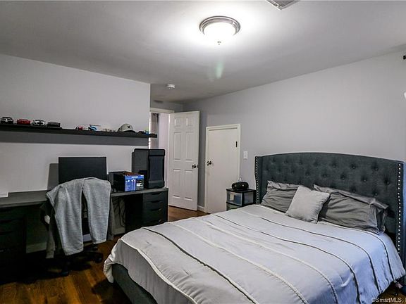 5th image of 269 Madison Ter Floor 1