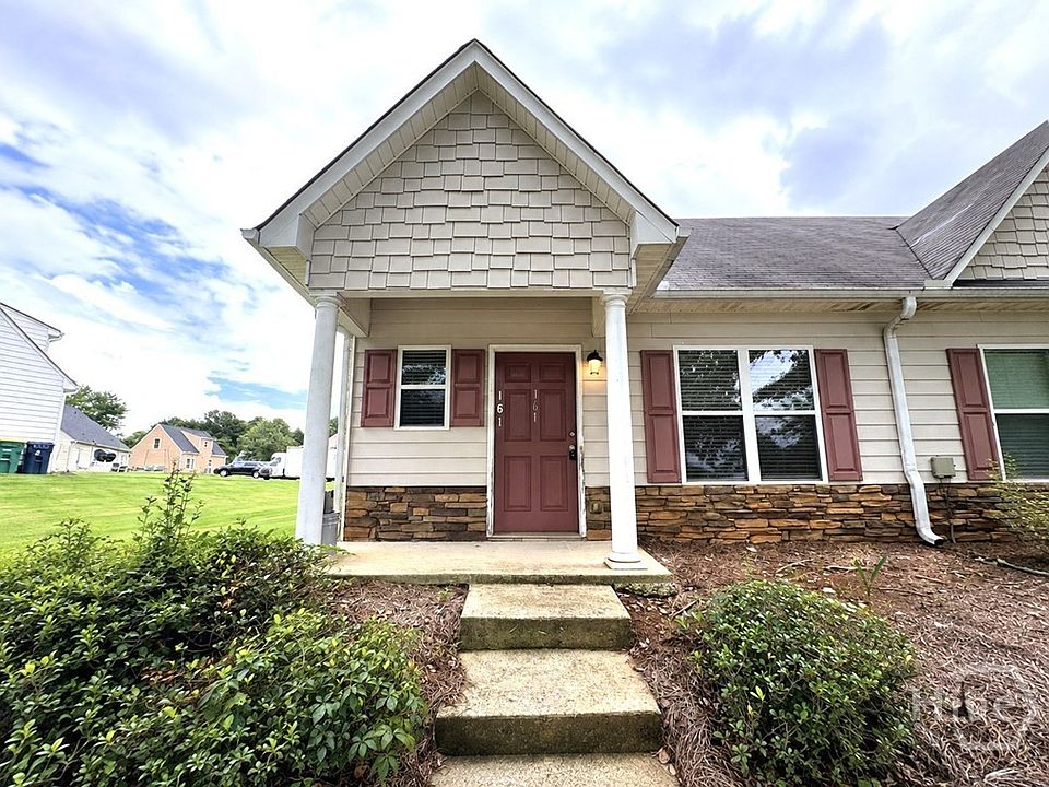 1st image of 161 Bridgewater Circle