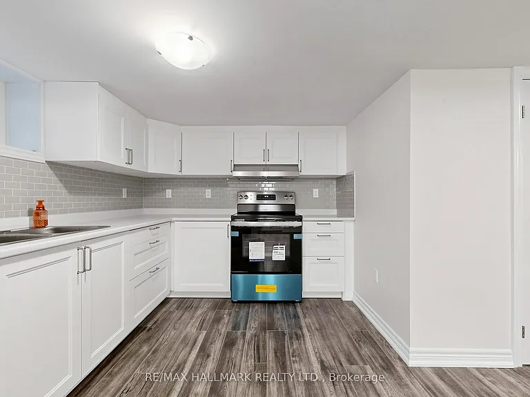 77 Wendell Ave #BASEMENT — Photo 7