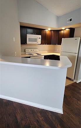 2nd image of 1401 Village Blvd APT 932