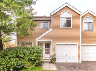 44 Brook Farm Clos, Chappaqua, NY 10514