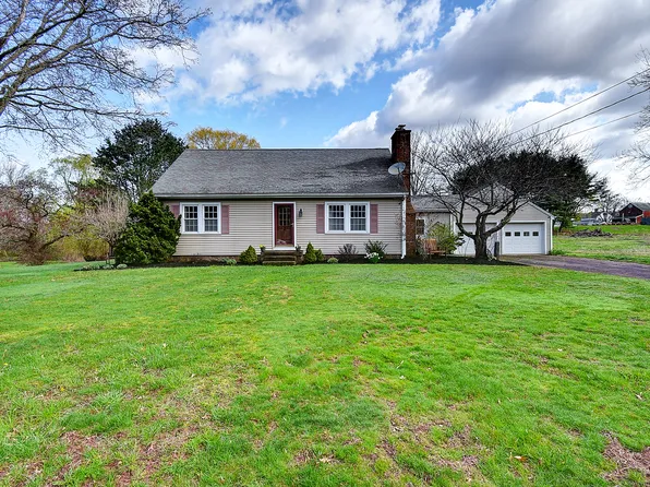 124 Bartlett Street, Portland, CT 06480