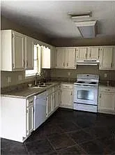 3 bed, 2.0 bath, 1425 sqft, $1,475 — Photo 3
