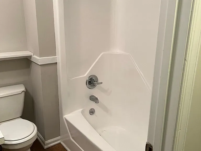 101 Shady Ln — Photo 5