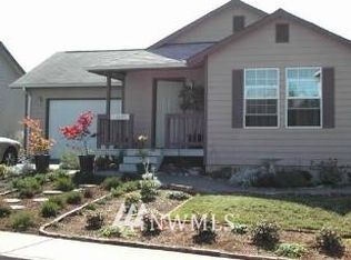 18627 NE Vaughn Milton Loop, Poulsbo, WA 98370