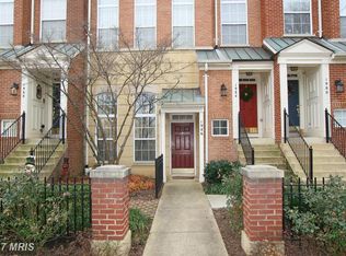 1986 Crescent Park Dr, Reston, VA 20190