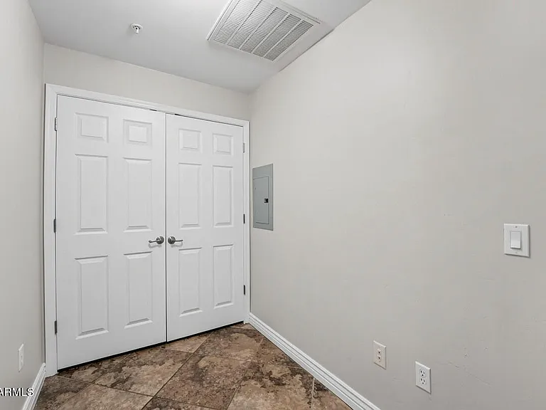 5450 E Deer Valley Dr #1015 — Photo 3