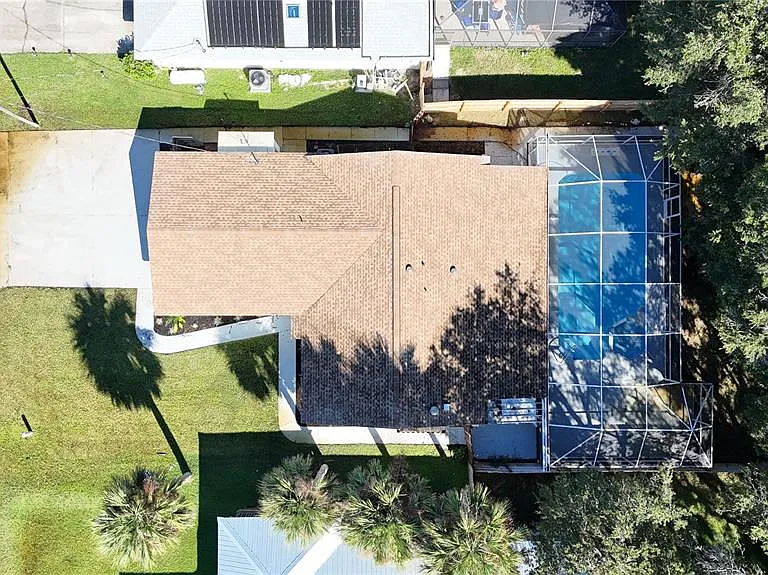 2261 S Flagler Ave — Photo 16