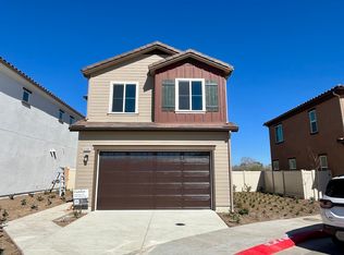 4304 Cadence Way, Oceanside, CA 92057