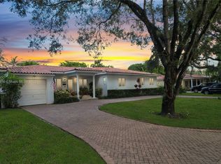 1425 Sarria Ave, Coral Gables, FL 33146